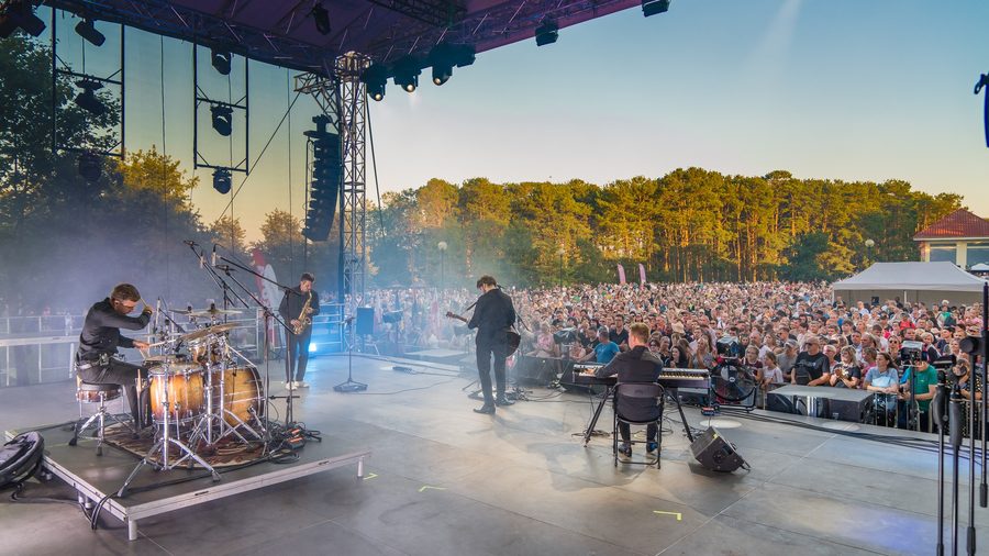 Justinas Stanislovaitis & Band 6